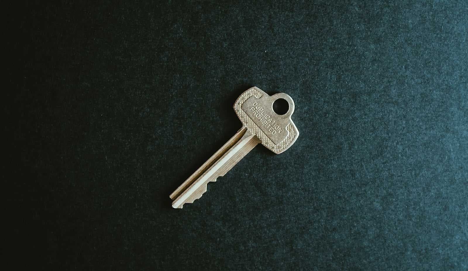 Why some encryption keys don't work with the jsonwebtoken NPM package
